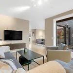 Modern In Τρόμσο