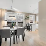 Modern In * Τρόμσο