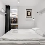 Διαμέρισμα Modern In *